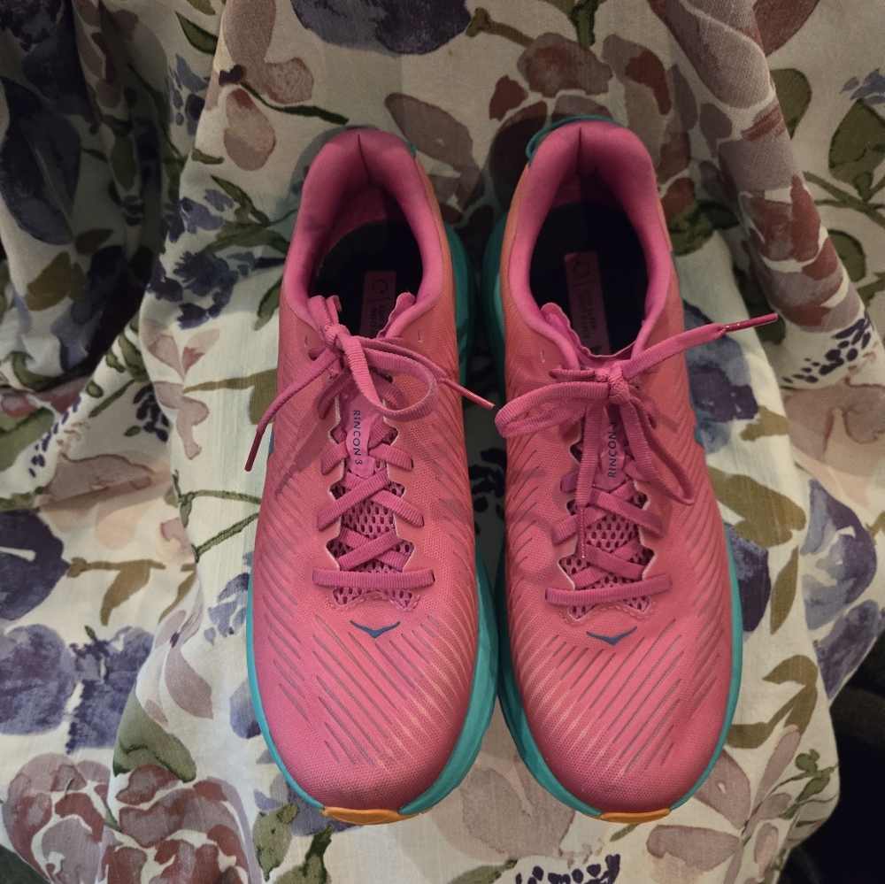HOKA Rincon 3 Running Shoes